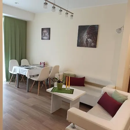 Nelli Apartamentai Apartment *